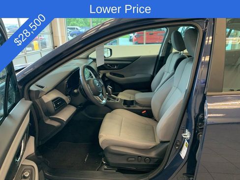 Used 2025 Subaru Legacy Premium AWD/4WD image 3