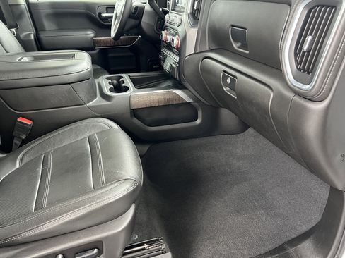Used 2022 GMC Sierra 3500 Denali image 23