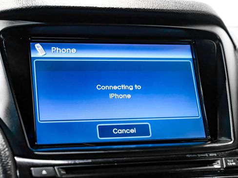 Used 2013 Hyundai Genesis 3.8 RWD image 29
