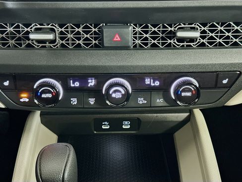 Used 2025 Honda Accord SE image 23