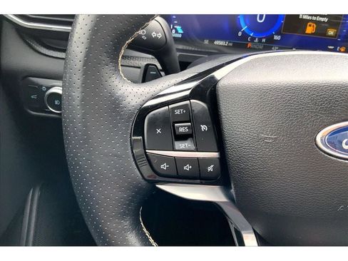 Used 2022 Ford Explorer ST image 20