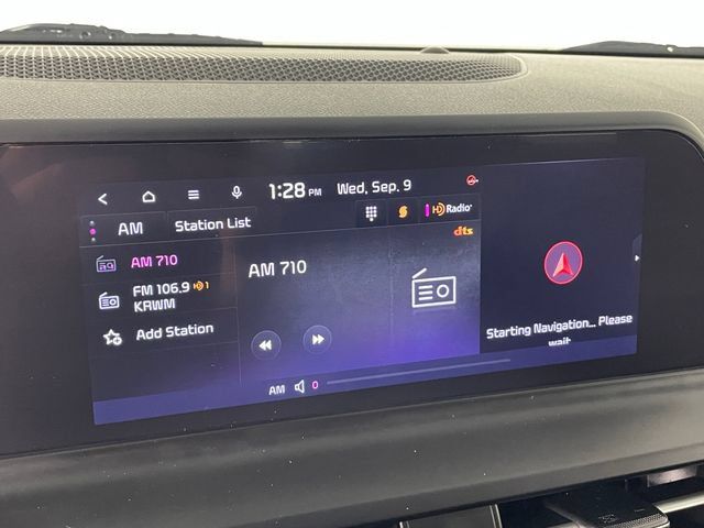 Used 2024 Kia Seltos EX AWD/4WD image 7