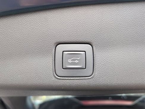 Used 2023 Chevrolet TrailBlazer ACTIV w/ Sun and Liftgate Package image 20