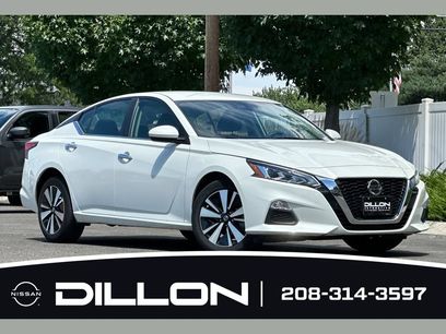 Used 2022 Nissan Altima 2.5 SV