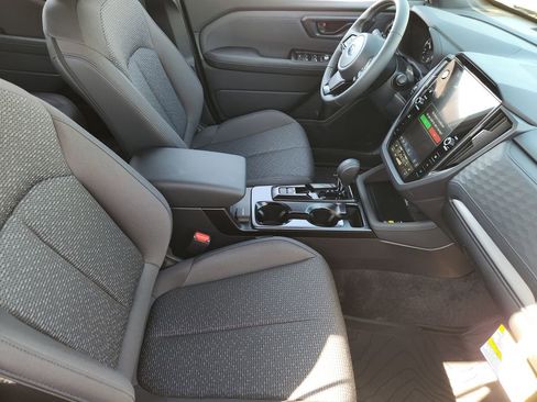 New 2026 Subaru Forester Premium AWD/4WD image 10