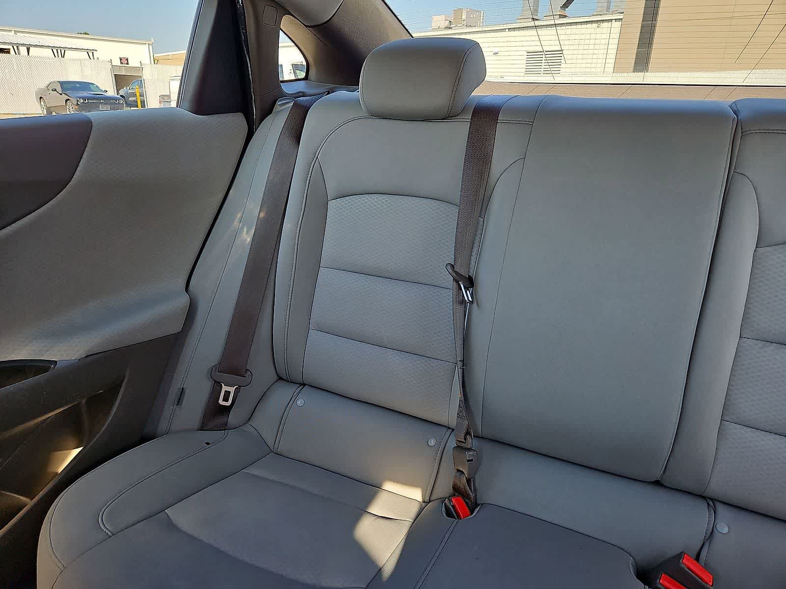 Certified 2019 Chevrolet Malibu LS FWD image 13