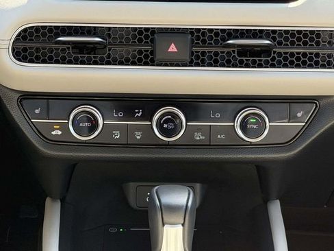 Certified 2026 Honda HR-V EX-L image 13