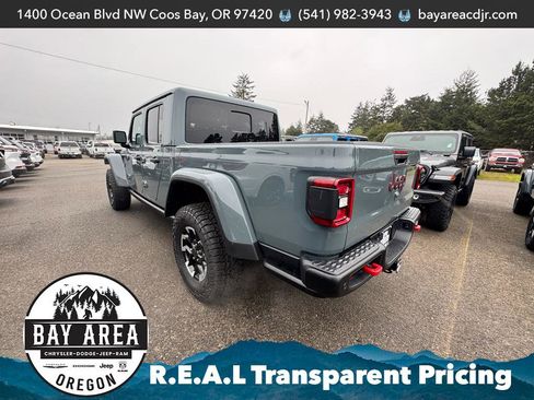 New 2026 Jeep Gladiator Rubicon w/ Safety Group AWD/4WD image 8