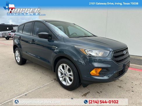 Used 2019 Ford Escape S image 1