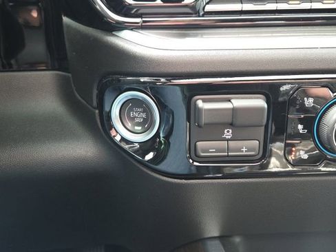 Used 2024 Chevrolet Silverado 3500 High Country w/ High Country Premium Package image 35