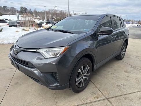 Used 2018 Toyota RAV4 LE w/ All Weather Liner Package image 3