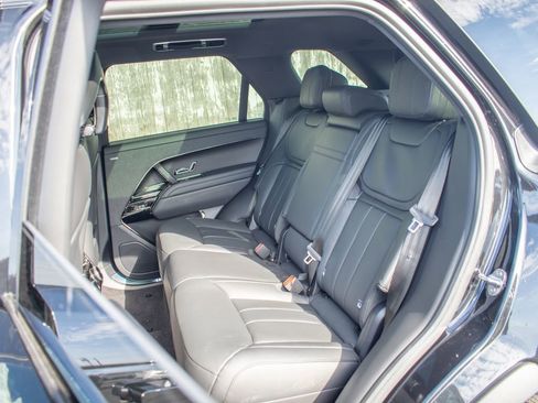 New 2026 Land Rover Range Rover Sport SE image 22