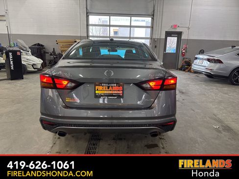 Used 2019 Nissan Altima 2.0 Platinum image 4