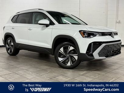 New 2025 Volkswagen Taos SE