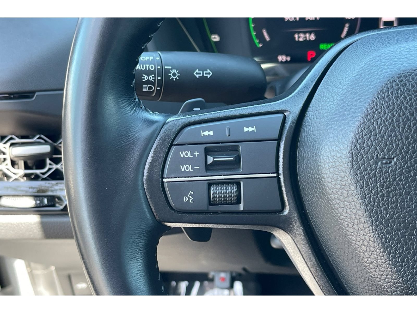 Used 2025 Honda Accord EX-L image 34