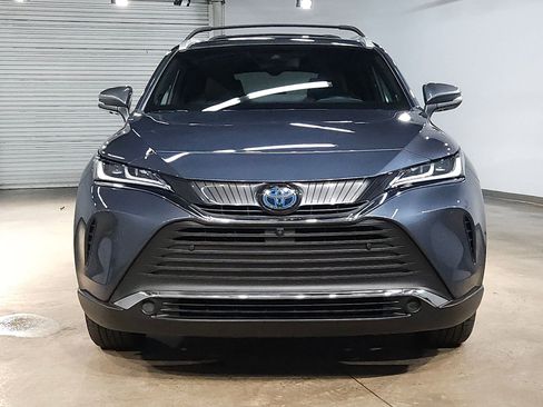 Used 2021 Toyota Venza Limited AWD/4WD image 2