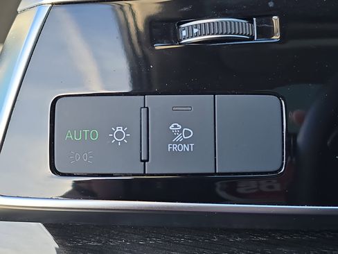 Used 2023 Audi Q7 2.0T Premium Plus w/ Premium Plus Package image 28