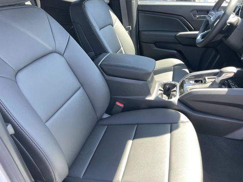 New 2026 GMC Canyon Elevation w/ Convenience Package RWD image 27