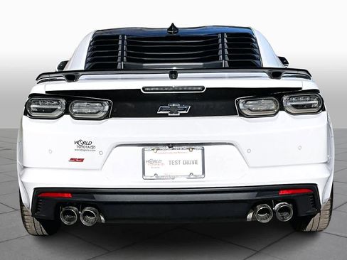 Used 2019 Chevrolet Camaro SS image 4