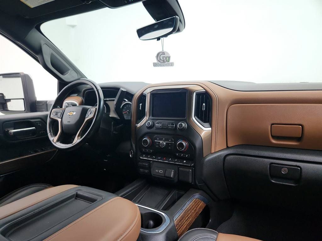 Used 2021 Chevrolet Silverado 3500 High Country AWD/4WD image 26