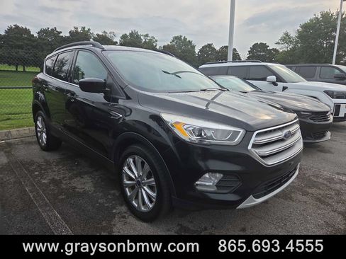 Used 2019 Ford Escape SEL FWD image 1