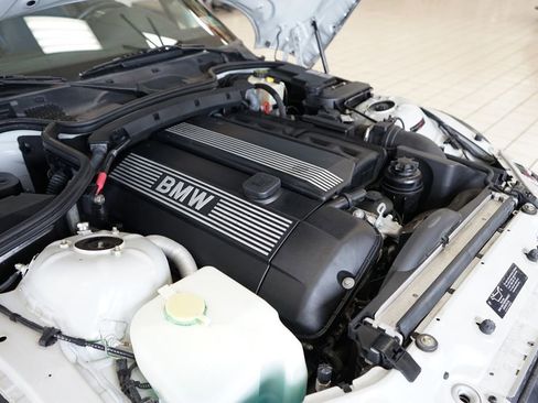 Used 2001 BMW Z3 3.0i RWD image 55