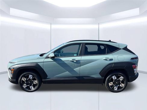 Used 2025 Hyundai Kona SEL AWD/4WD image 2