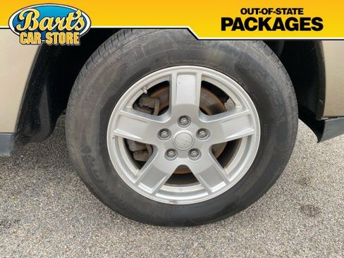 Used 2006 Jeep Grand Cherokee Laredo w/ Trailer Tow Group AWD/4WD image 7