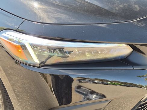 Used 2024 Honda Civic Sport image 10