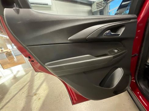 Used 2021 Chevrolet TrailBlazer LS image 16