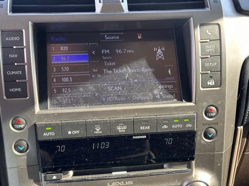 Used 2020 Lexus GX 460 Premium image 35