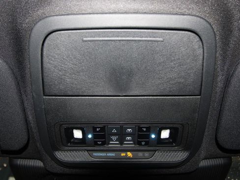 Used 2025 Ford Explorer ST w/ Sun And Sound Package image 20