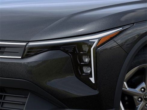 New 2026 Kia K4 LXS image 10