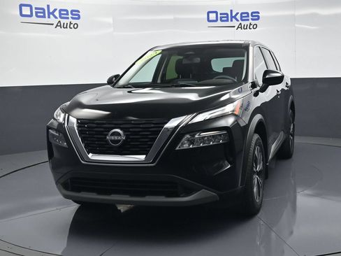 Used 2023 Nissan Rogue SV AWD/4WD image 4