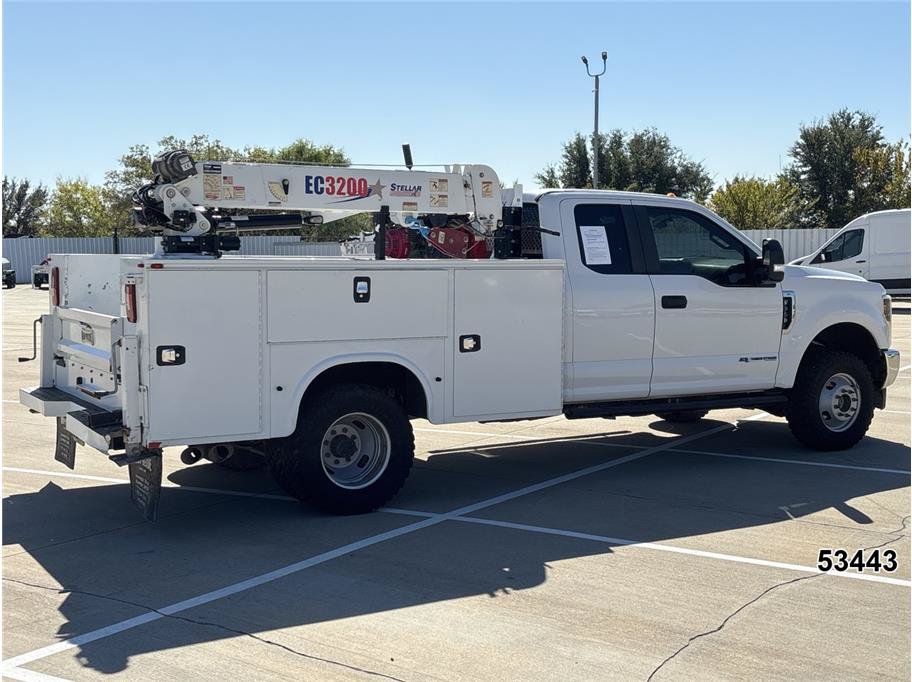 Used 2018 Ford F350 XL w/ Power Equipment Group AWD/4WD image 2