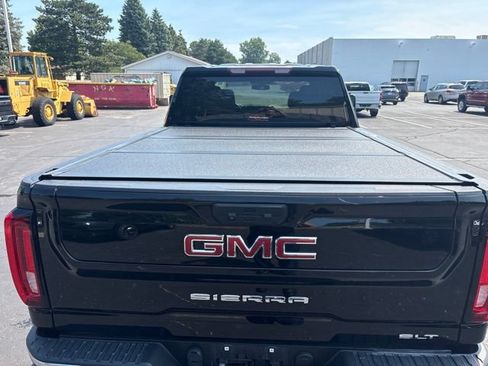 Used 2022 GMC Sierra 2500 SLT AWD/4WD image 9