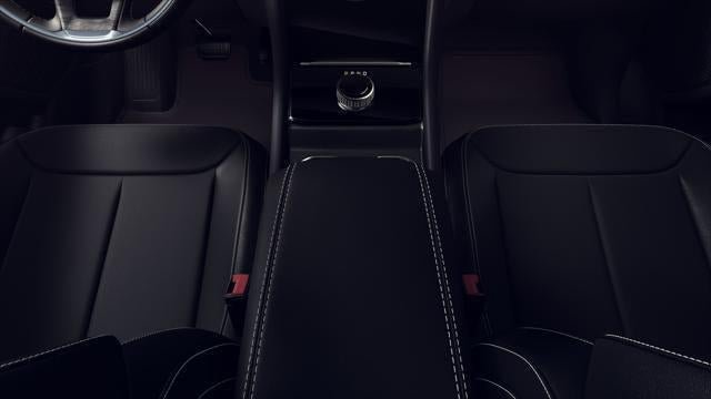 New 2026 Jeep Grand Cherokee Altitude AWD/4WD image 18