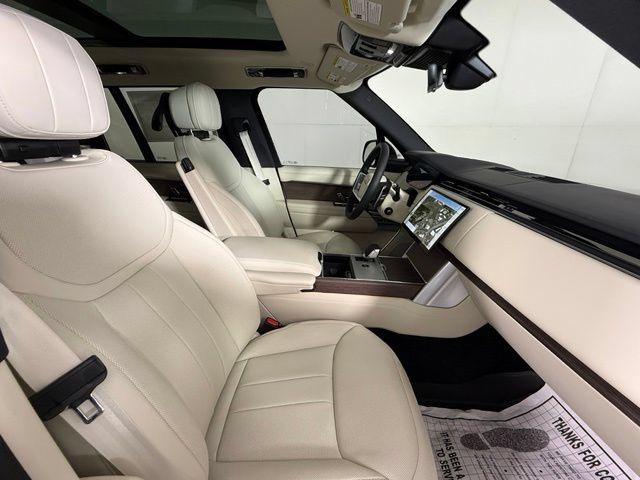 New 2026 Land Rover Range Rover SE AWD/4WD image 36