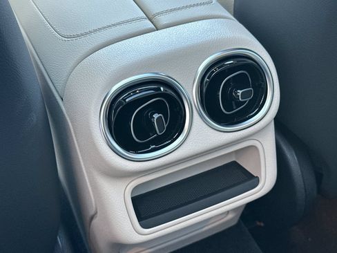 Certified 2026 Mercedes-Benz GLC 300 4MATIC image 14