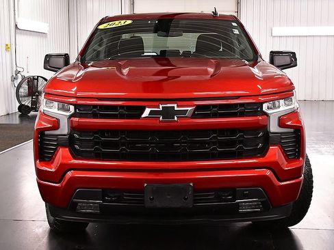 Used 2023 Chevrolet Silverado 1500 RST w/ Z71 Off-Road Package AWD/4WD image 2