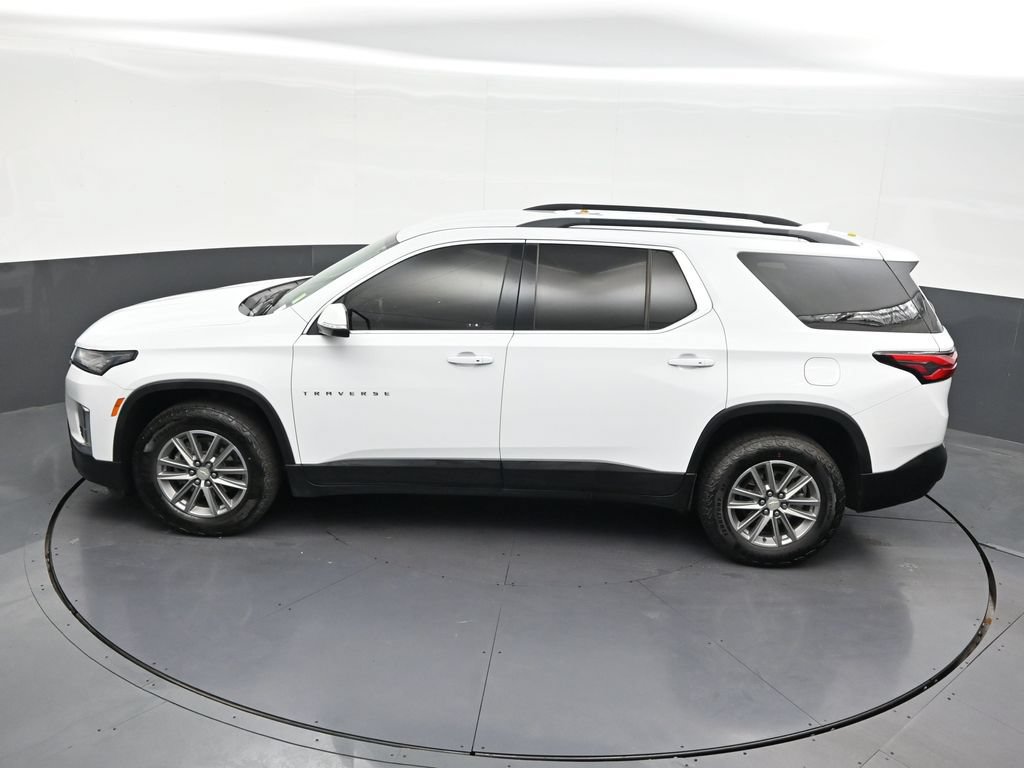 Used 2023 Chevrolet Traverse LT FWD image 17