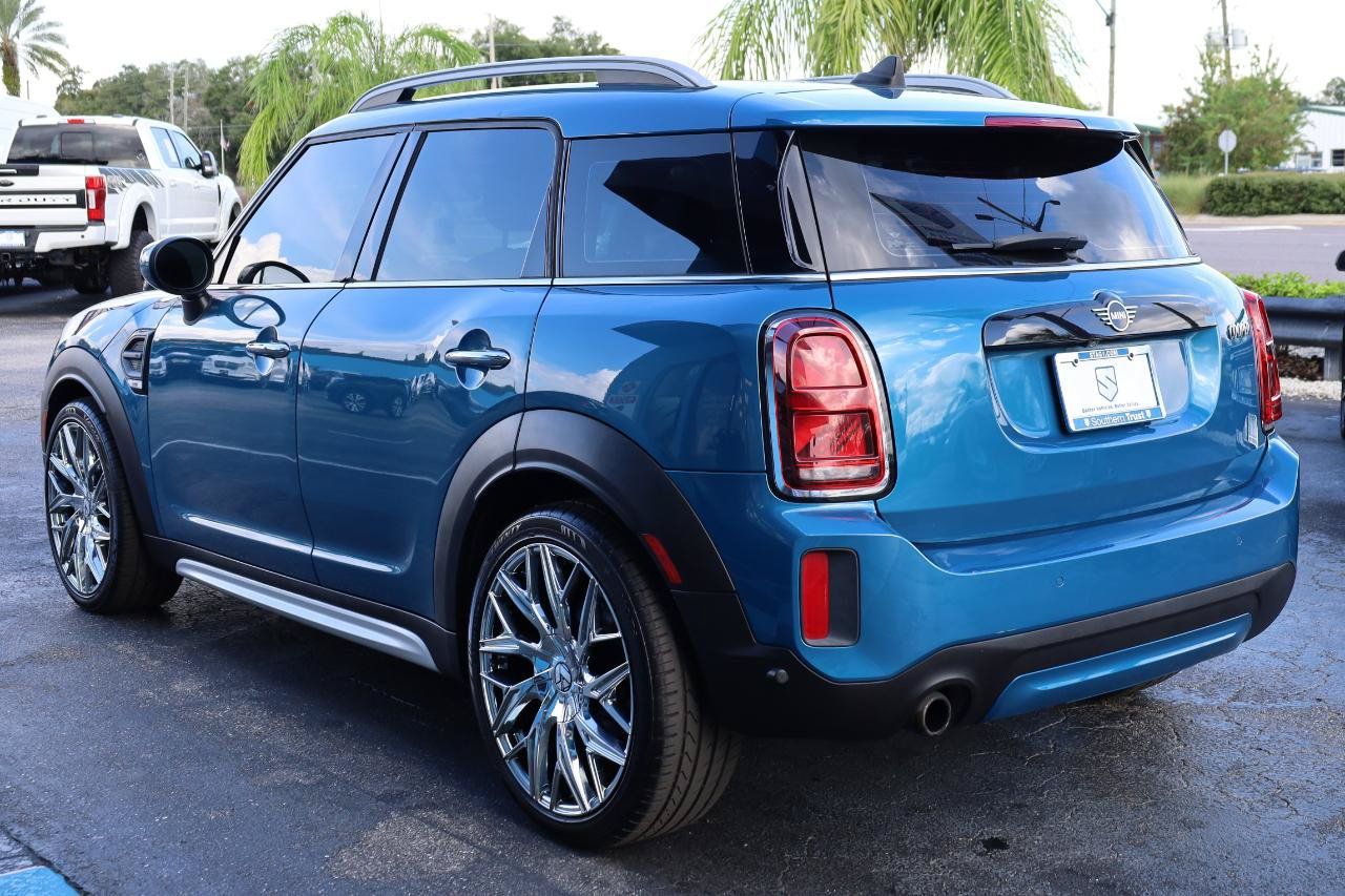 Used 2022 MINI Cooper Countryman FWD image 3