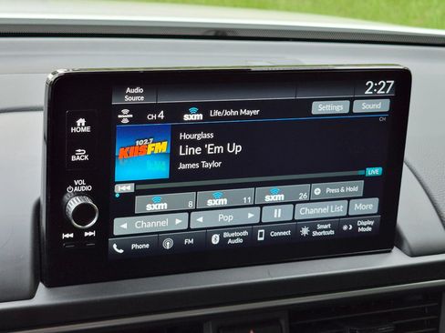 Used 2025 Honda Pilot EX-L image 15