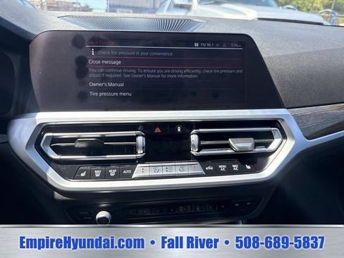 Used 2021 BMW 330i xDrive Sedan w/ Convenience Package AWD/4WD image 23