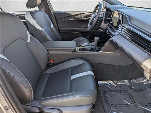 Used 2025 Toyota Camry SE image 20