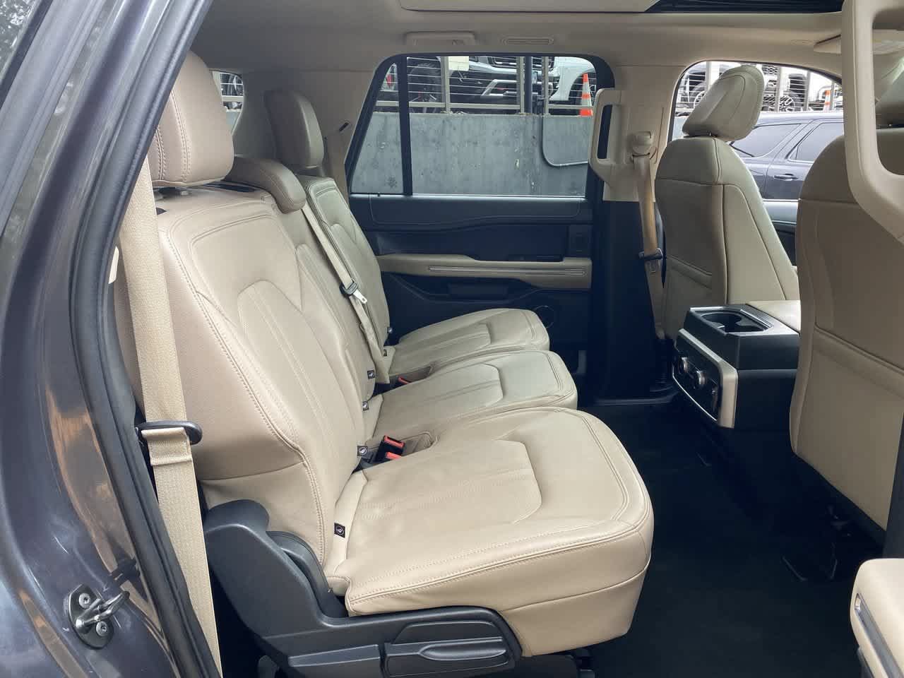 Used 2024 Ford Expedition Max Limited AWD/4WD image 18