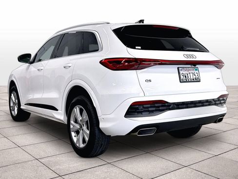 Used 2025 Audi Q5 Premium AWD/4WD image 13