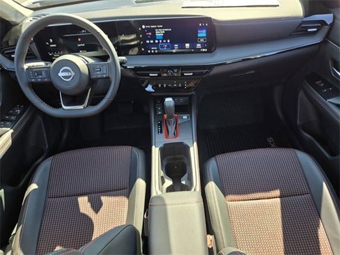 New 2026 Nissan Kicks SR image 8