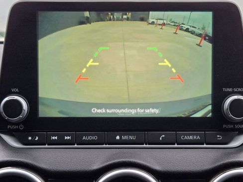 Used 2024 Nissan Sentra SR FWD image 20