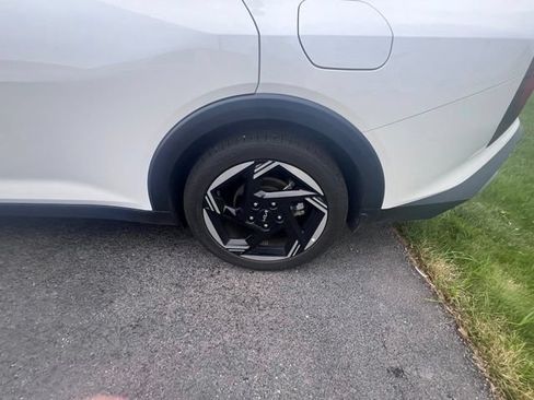 Certified 2025 Kia K4 EX FWD image 5